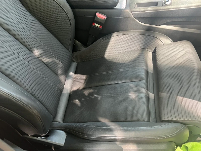 Audi A4 Комби , снимка 4 - Автомобили и джипове - 52099830