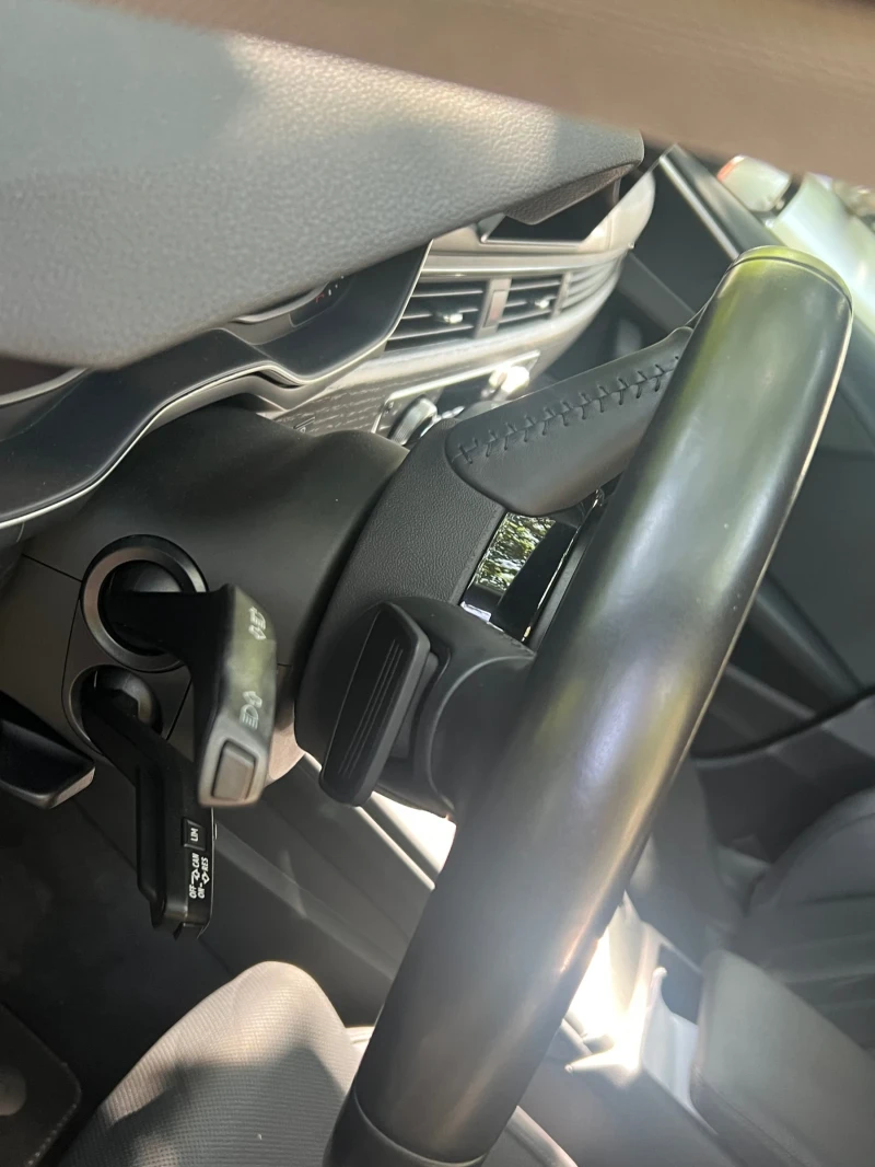 Audi A4 Комби , снимка 8 - Автомобили и джипове - 52099830