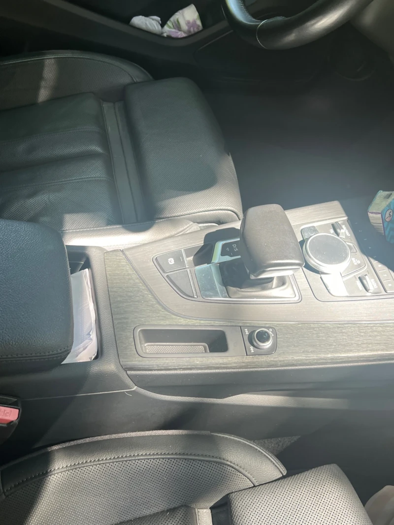 Audi A4 Комби , снимка 6 - Автомобили и джипове - 52099830