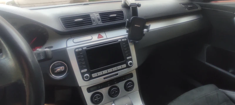 VW Passat fsi, снимка 13 - Автомобили и джипове - 51332090