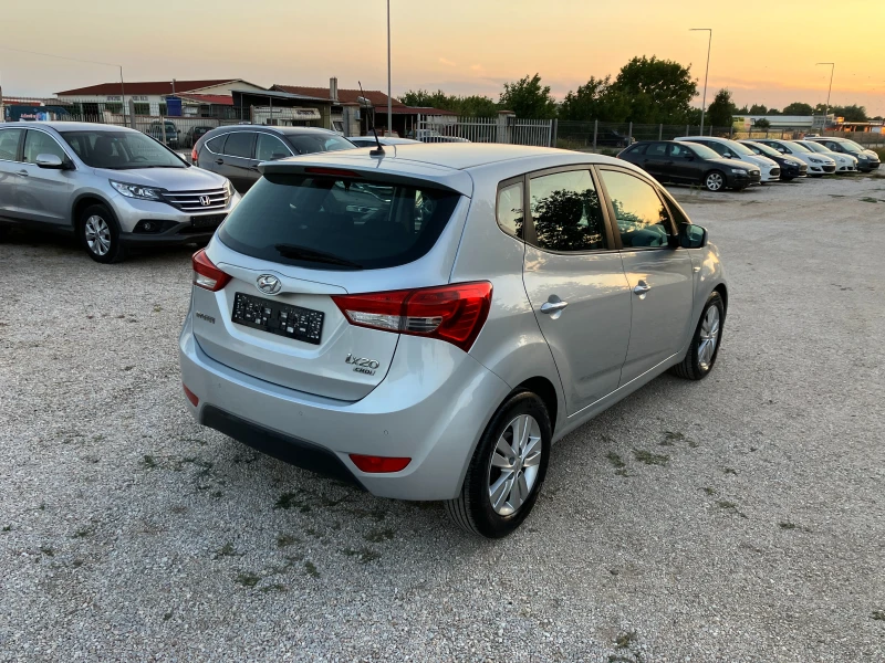 Hyundai Ix20 1.4 CRDI, снимка 7 - Автомобили и джипове - 51670883
