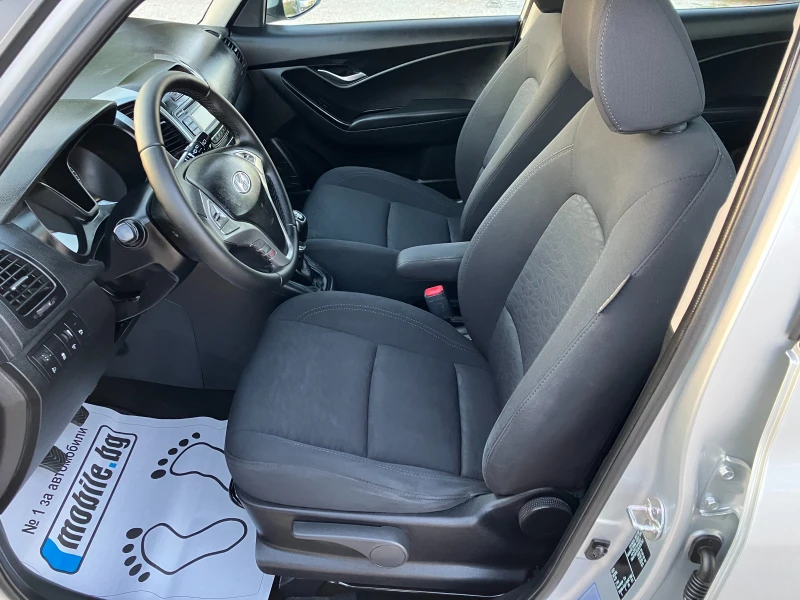 Hyundai Ix20 1.4 CRDI, снимка 12 - Автомобили и джипове - 51670883
