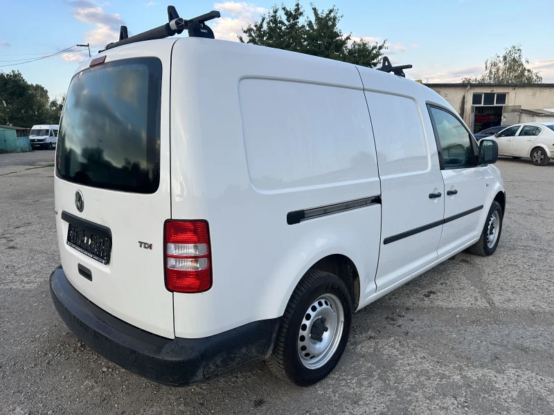 VW Caddy Maxxi, снимка 7 - Автомобили и джипове - 52219486