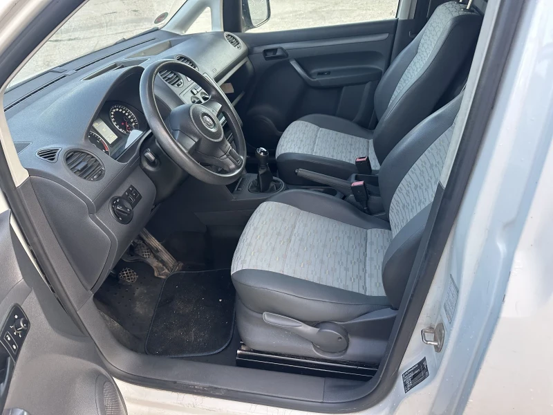 VW Caddy Maxxi, снимка 15 - Автомобили и джипове - 52219486