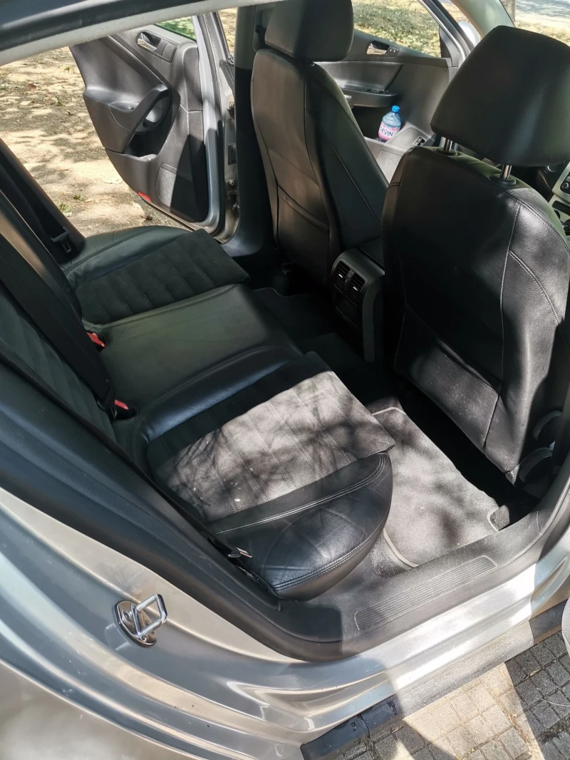 VW Passat, снимка 9 - Автомобили и джипове - 52349555