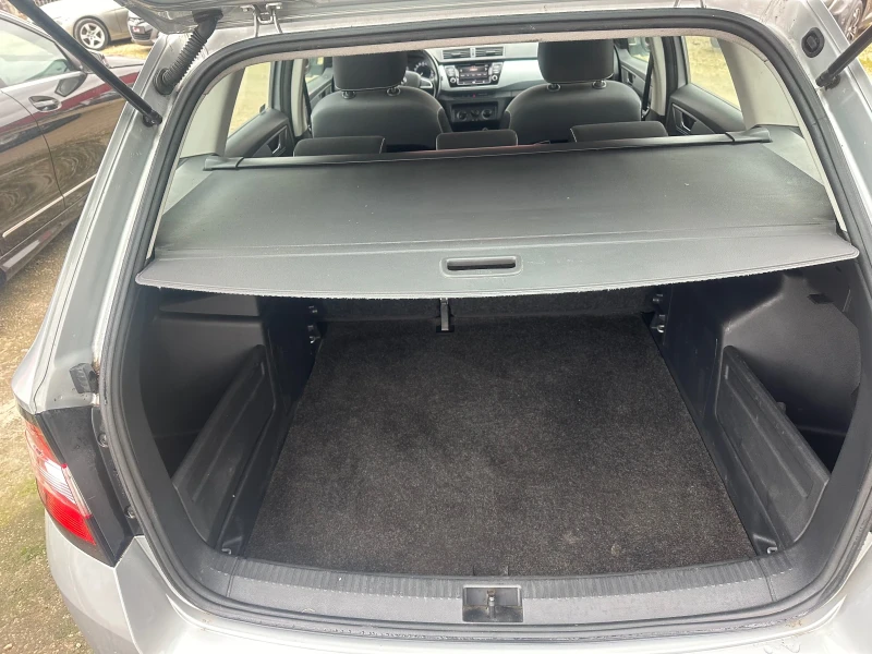 Skoda Fabia 1.2 Бензин, снимка 15 - Автомобили и джипове - 53235794