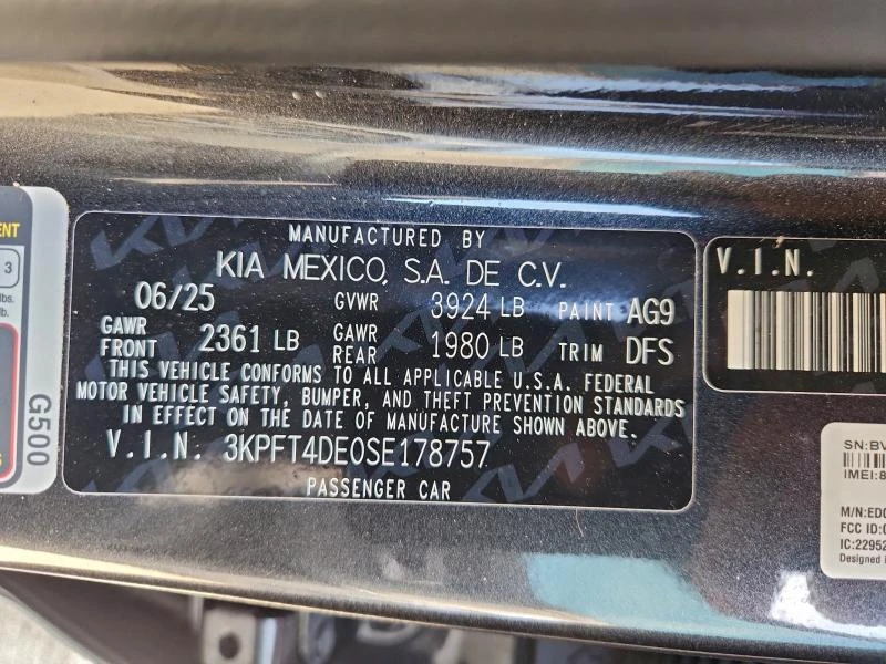 Kia K4 2.0L 4 Front-wheel Drive, снимка 14 - Автомобили и джипове - 53865801