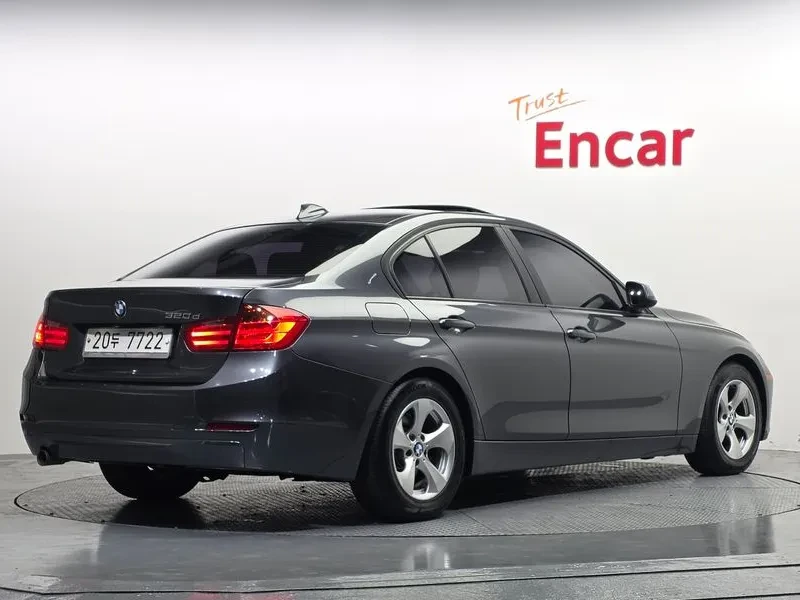 BMW 320 d, снимка 2 - Автомобили и джипове - 54201731