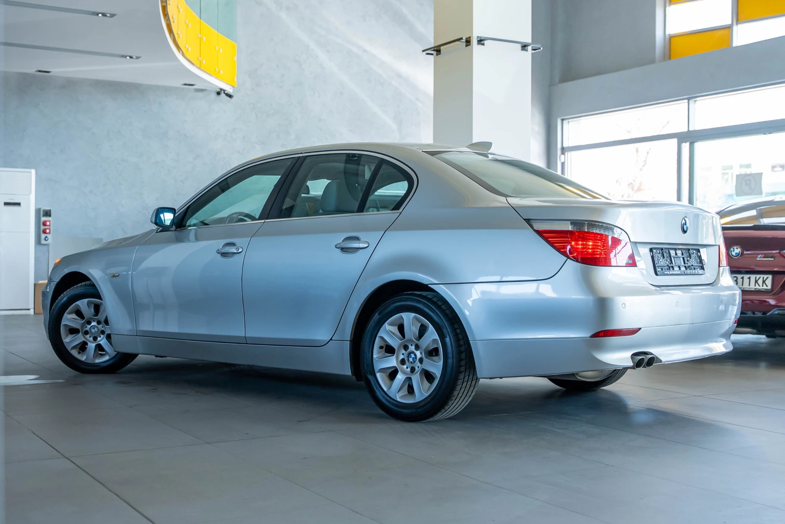 BMW 525 3.0 d - изображение 3