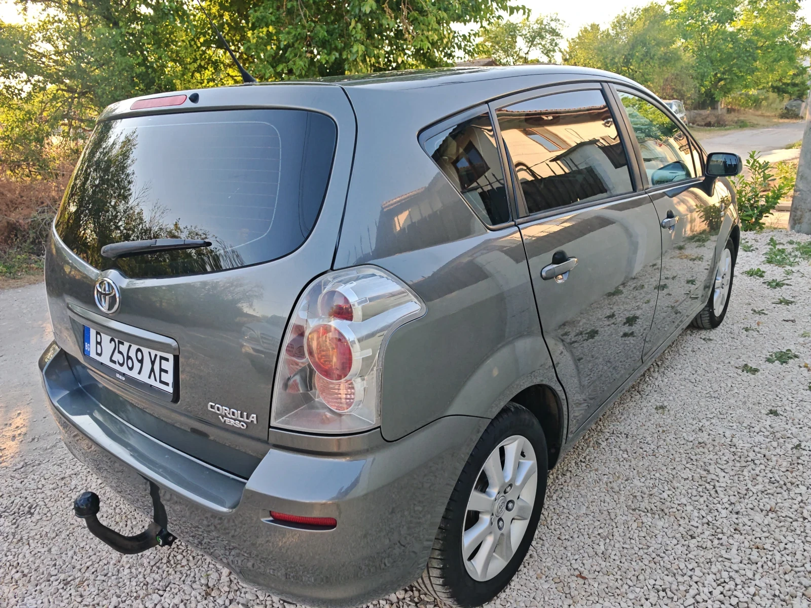 Toyota Corolla verso 1.8 VVTi -7 места - изображение 2