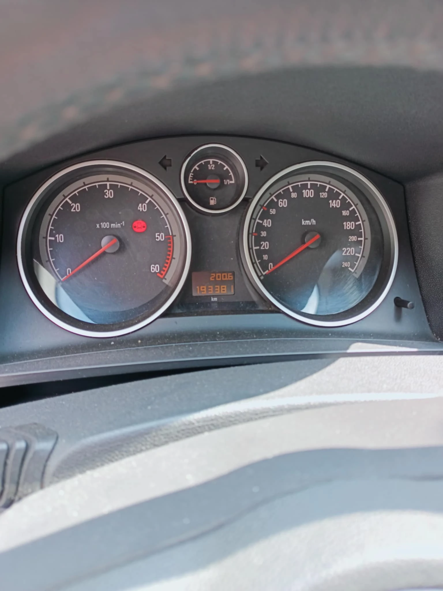Opel Zafira  - изображение 7