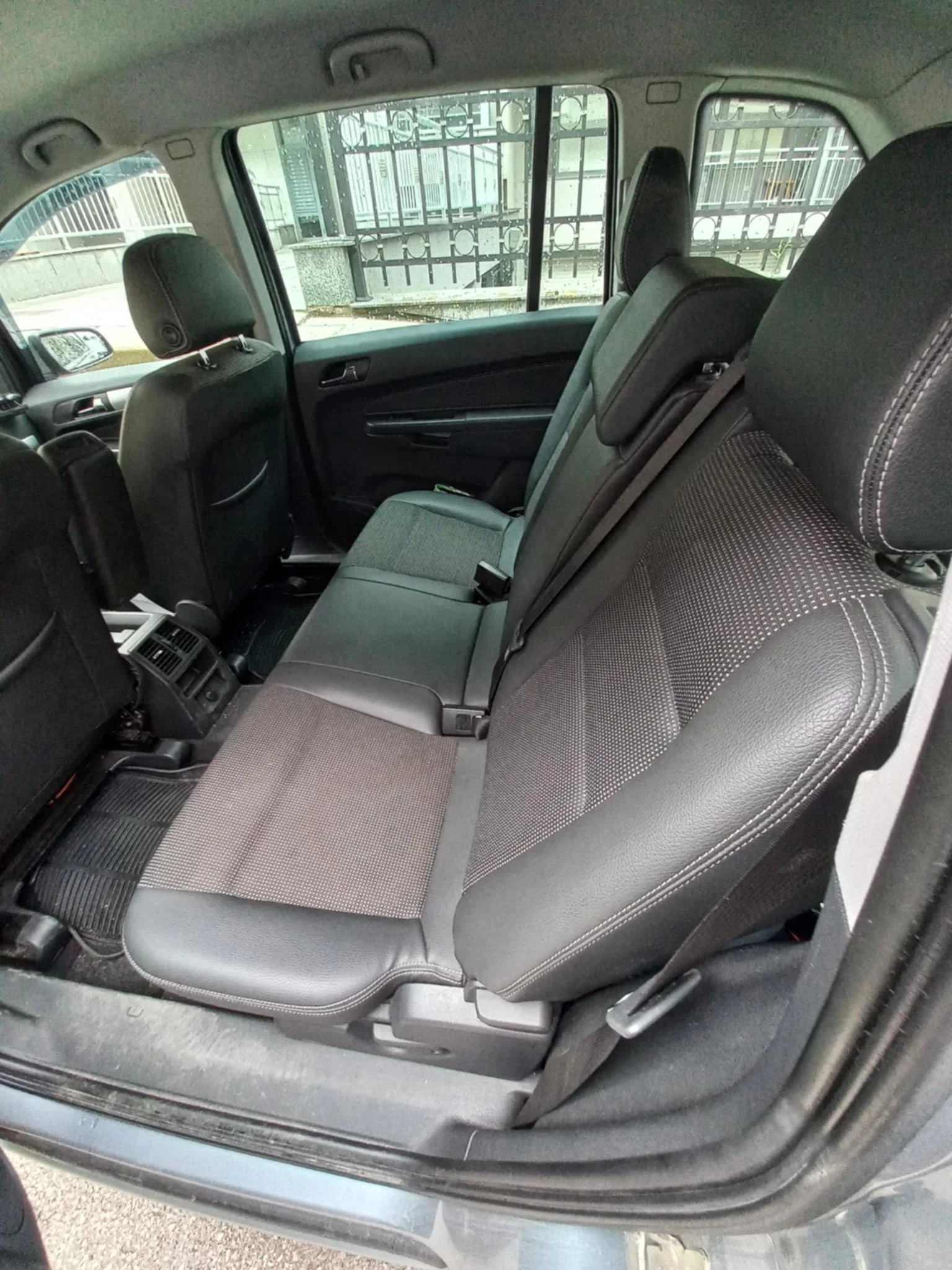 Opel Zafira  - изображение 10