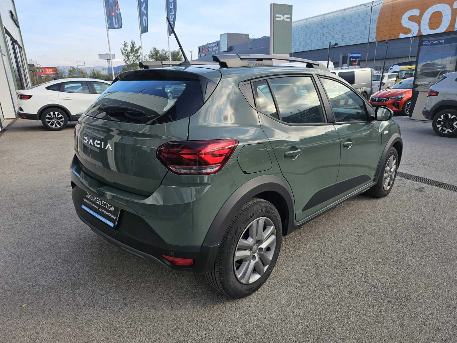 Dacia Sandero 1.0 TCe 90 Stop&Start LPG - изображение 5