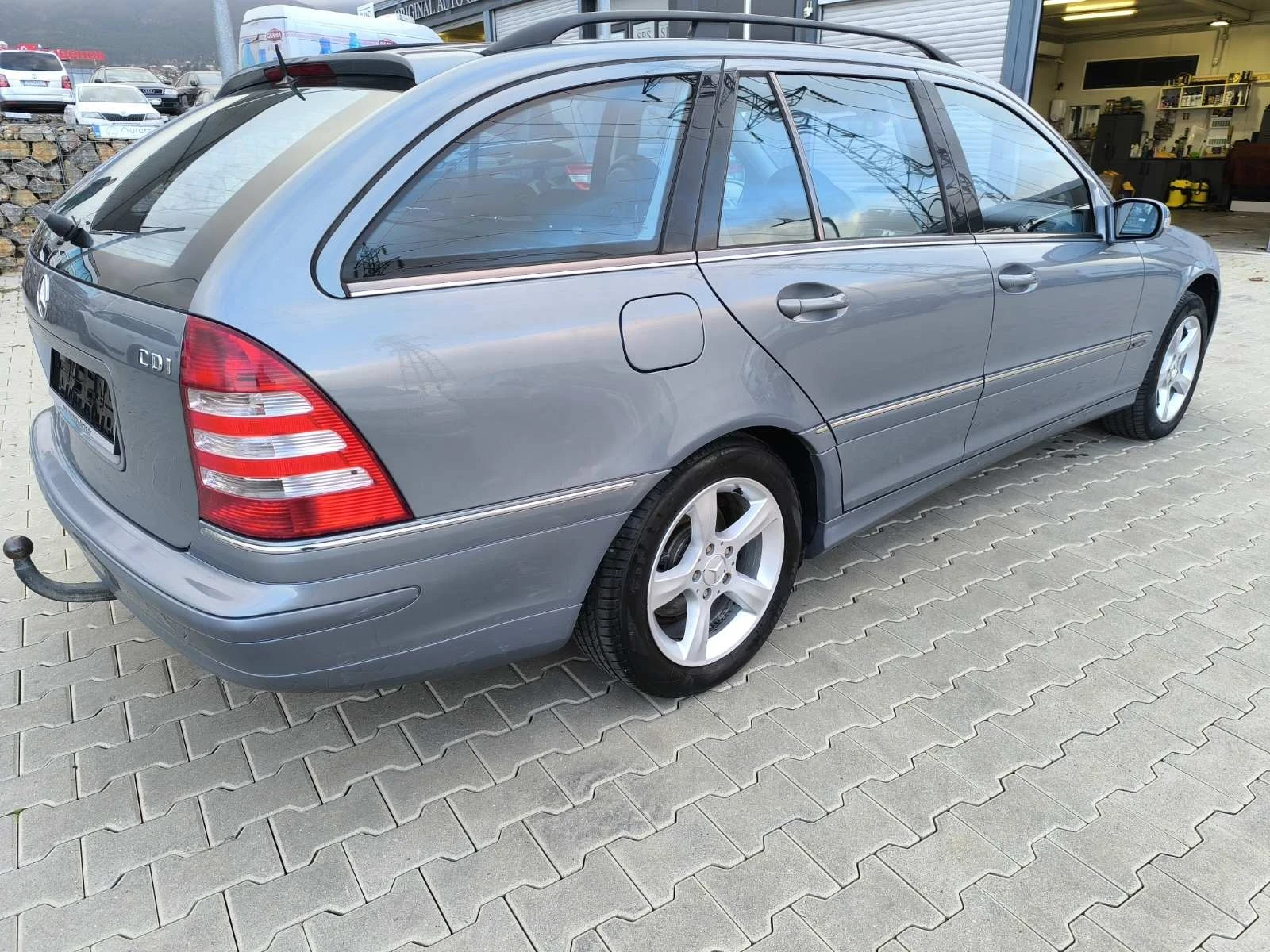 Mercedes-Benz C 200 2.2 122кс. - изображение 6