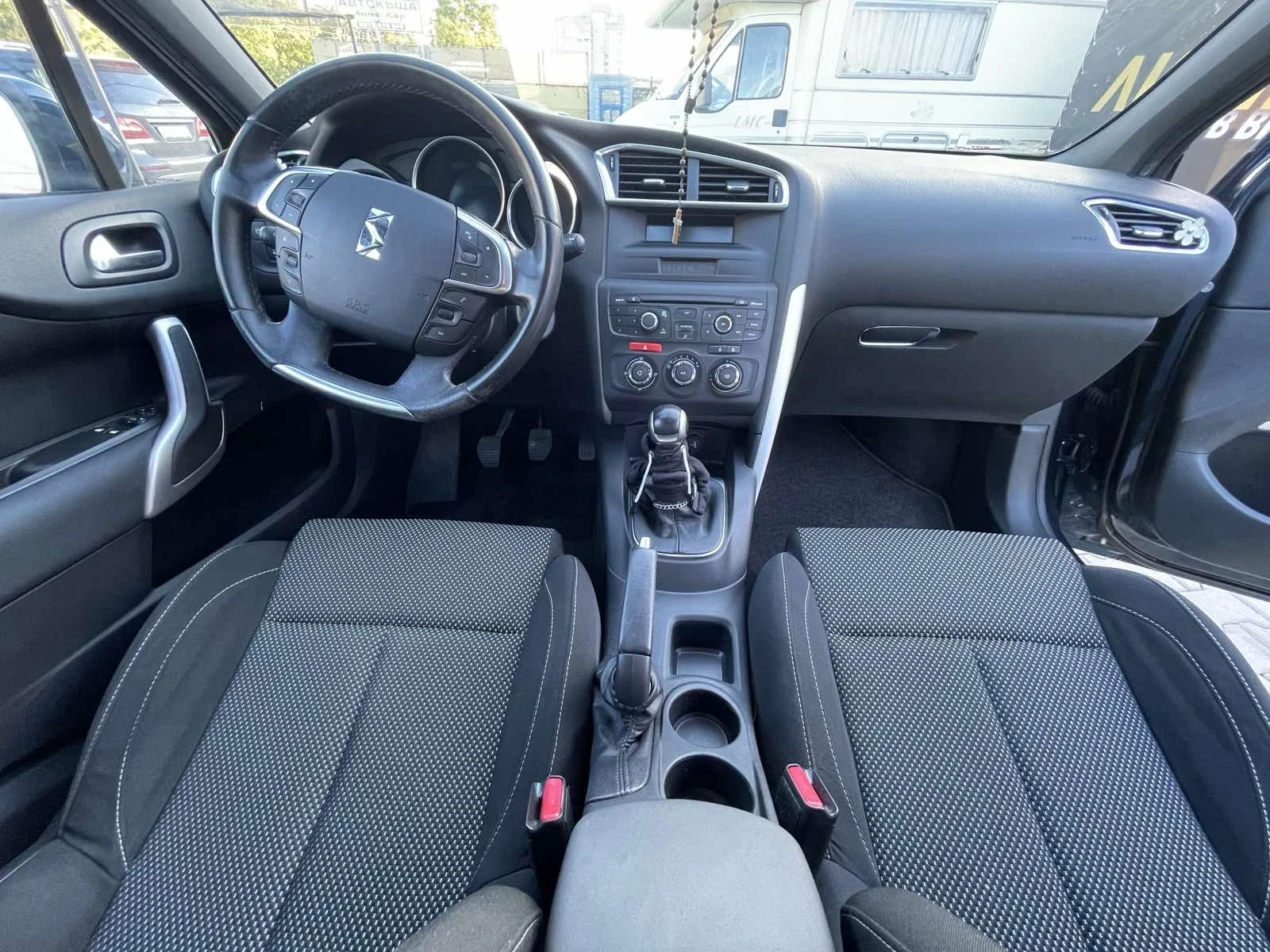 Citroen DS4  - изображение 7