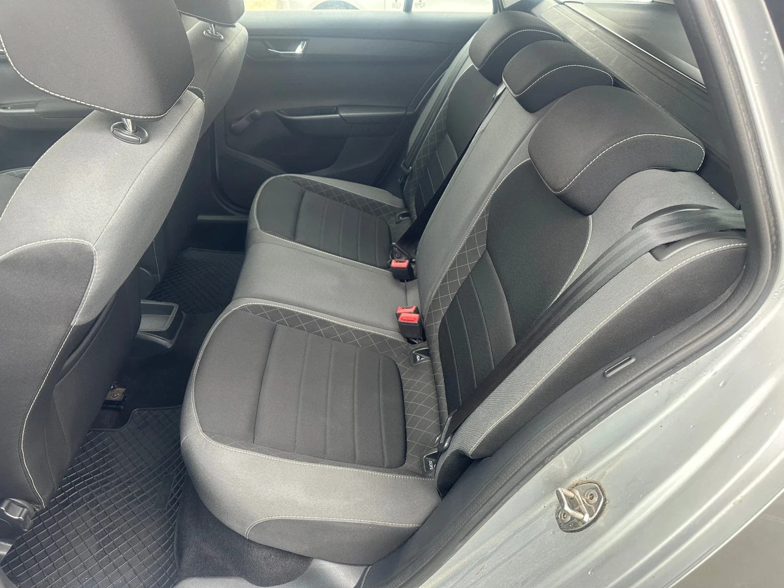 Skoda Fabia 1.2 ������ | Mobile.bg � ����������� 13