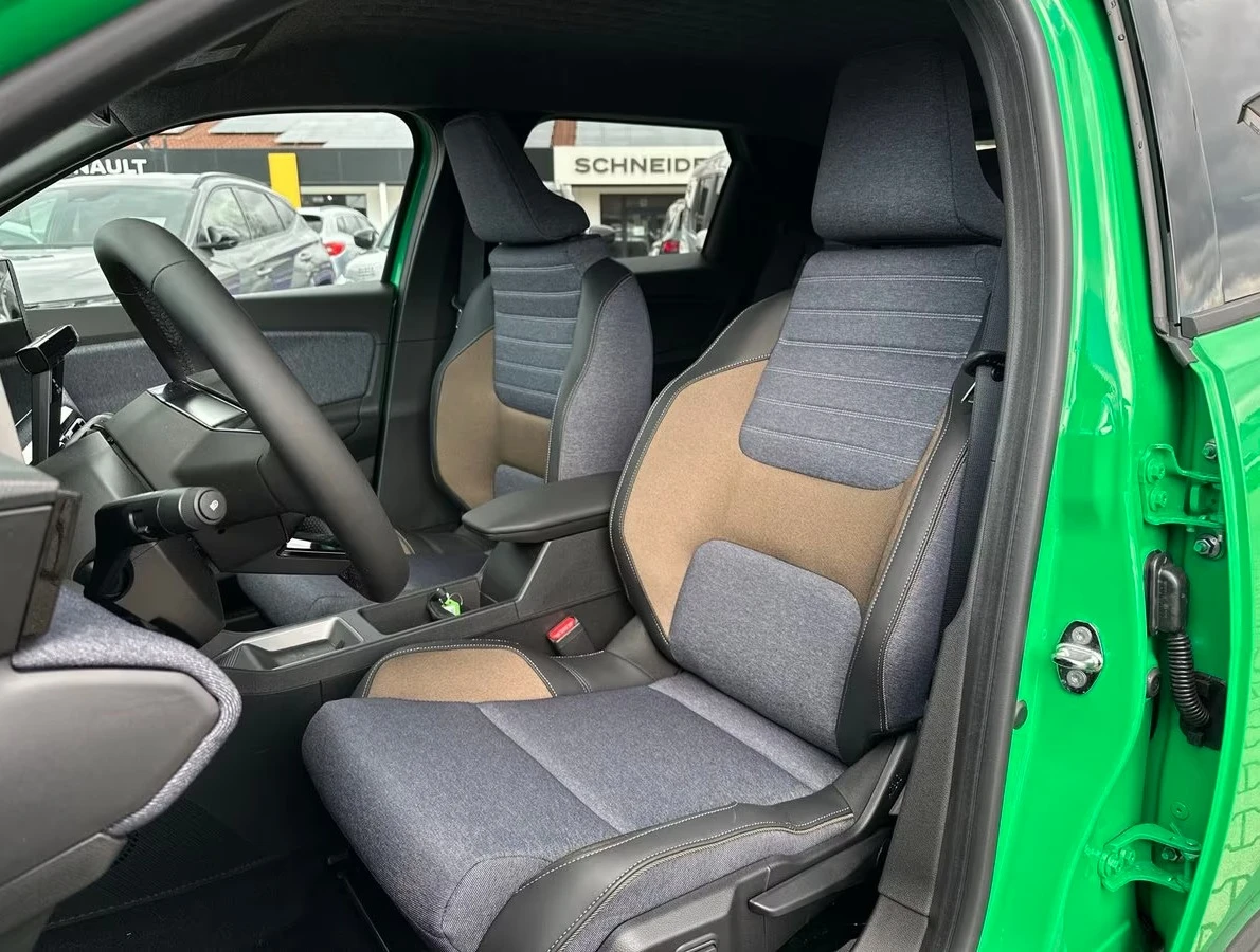 Renault 5 R5* E-Tech* 120* Techno* Urban Range - изображение 5