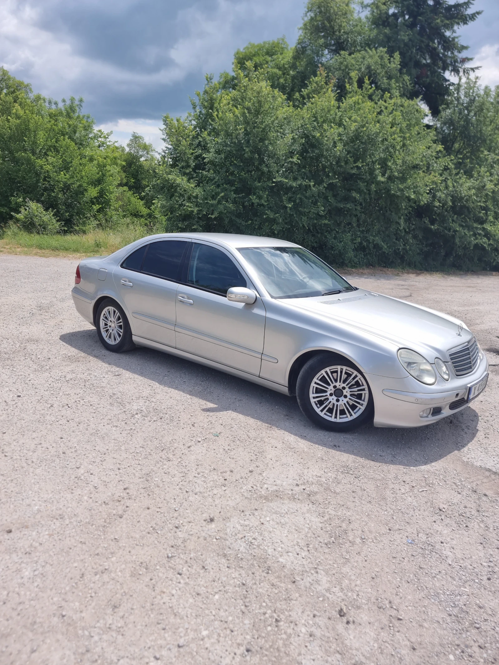 Mercedes-Benz E 270  - изображение 2