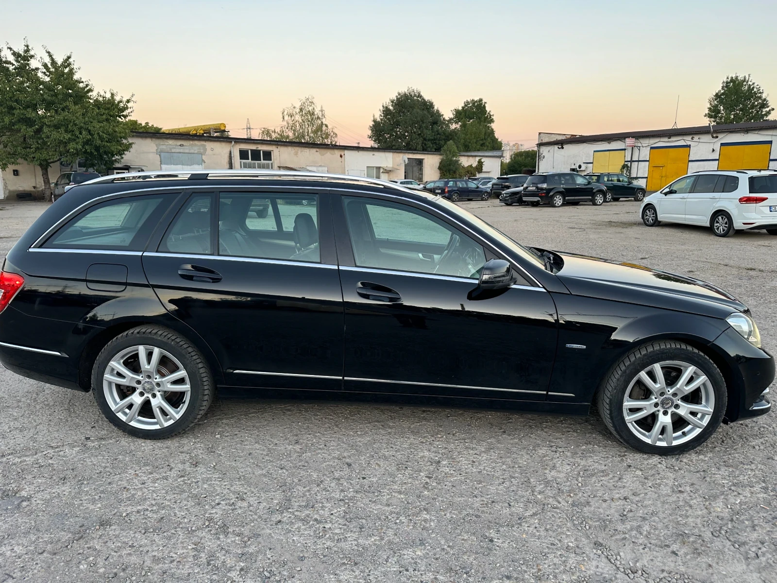 Mercedes-Benz C 350 AMG - изображение 8