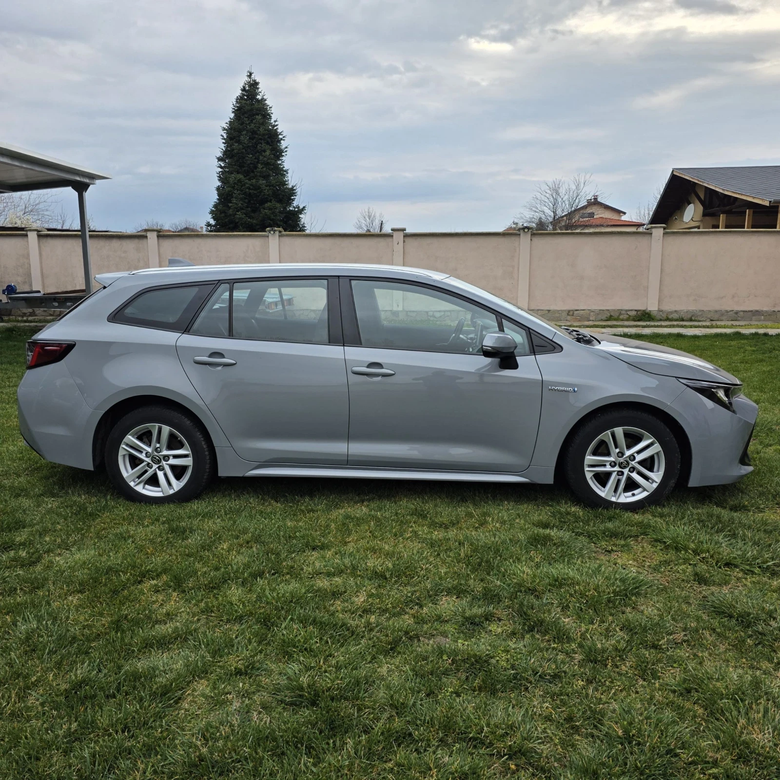 Toyota Corolla 1.8 hibrid | Mobile.bg � ����������� 5