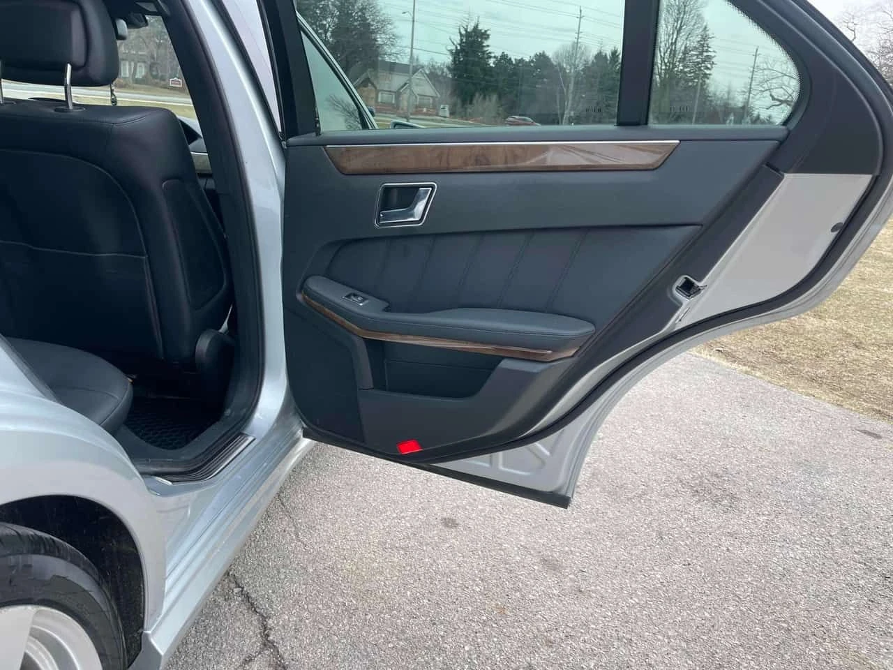 Mercedes-Benz E 350 4MATIC * AMG PACK* �������* ��������* ������*  | Mobile.bg � ����������� 11