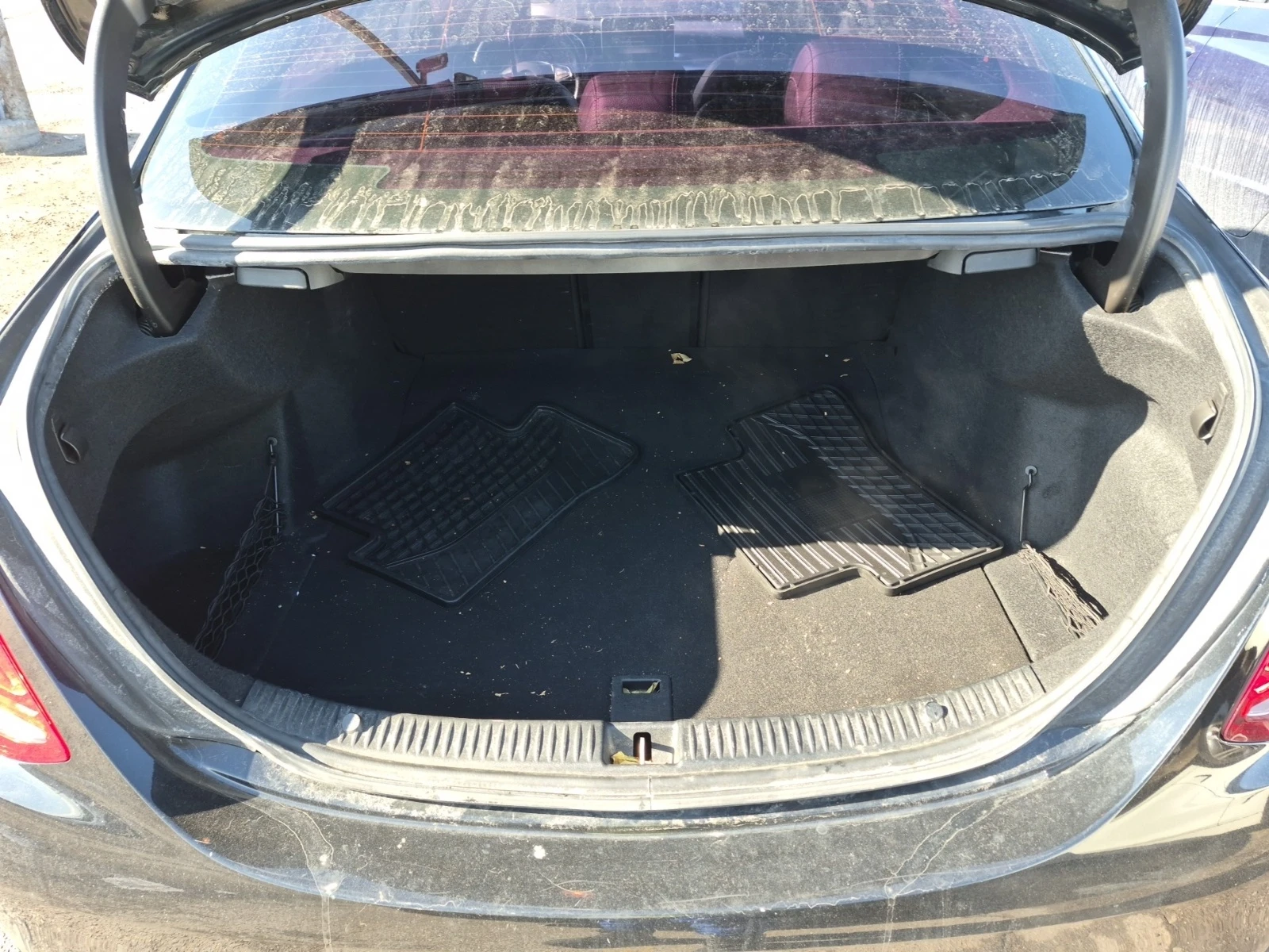 Mercedes-Benz C 300 * * CARFAX * * АВТО КРЕДИТ * * , снимка 7 - Автомобили и джипове - 54212184