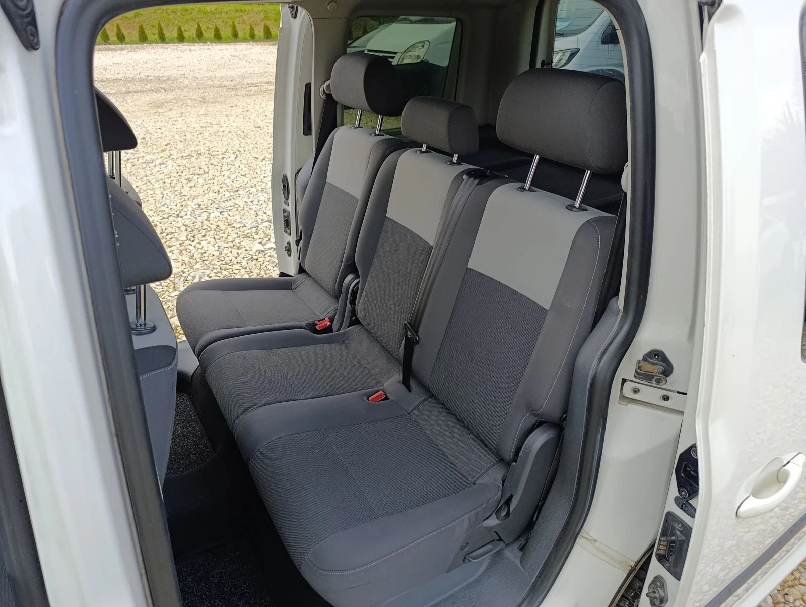 VW Caddy ИТАЛИЯ, снимка 12 - Автомобили и джипове - 54284181