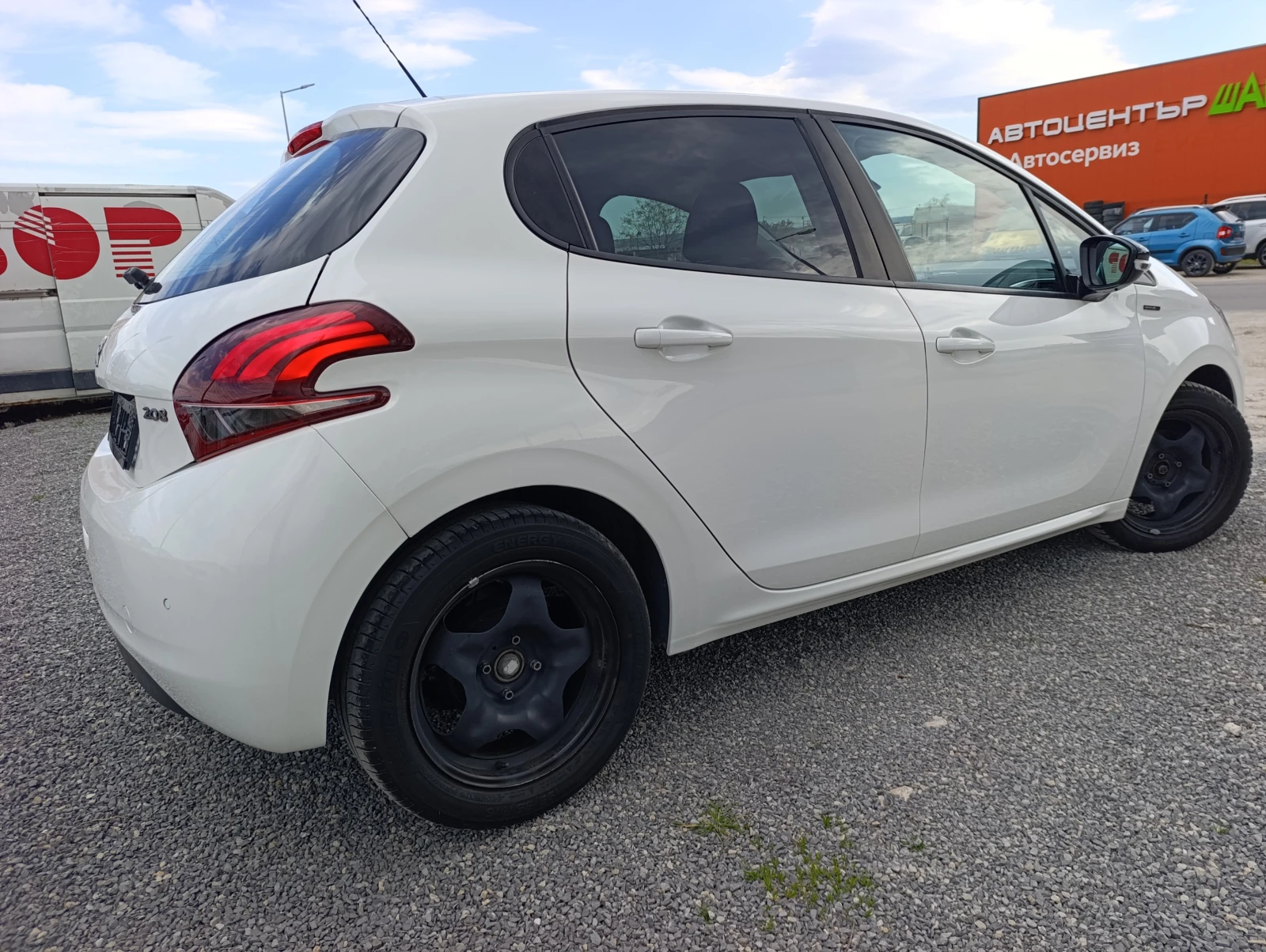 Peugeot 208 1.2 83�.�.(61 kW) | Mobile.bg � ����������� 3