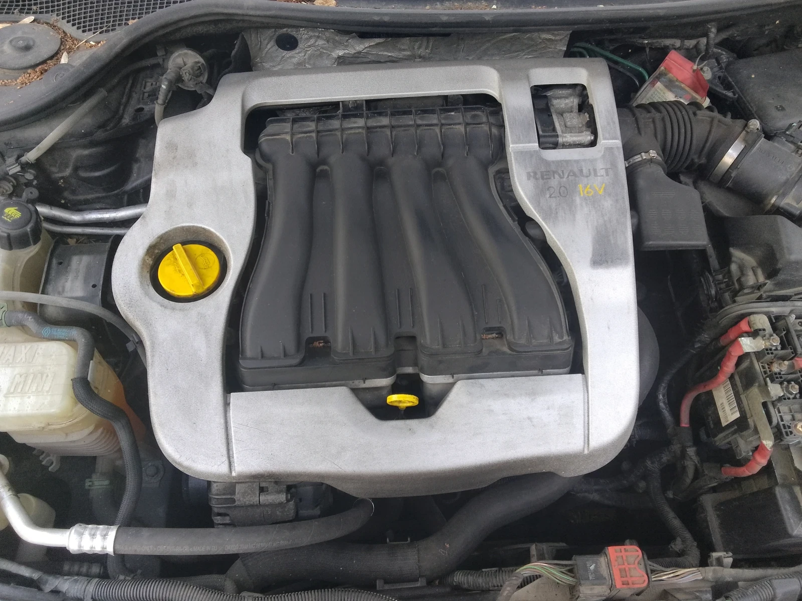 Renault Laguna 3, снимка 2 - Автомобили и джипове - 54480646