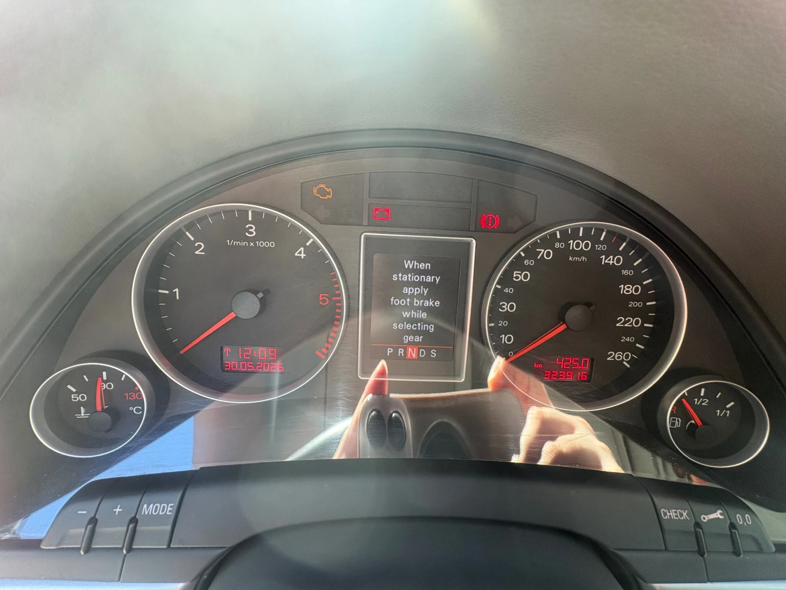 Audi A4, снимка 9 - Автомобили и джипове - 54721482