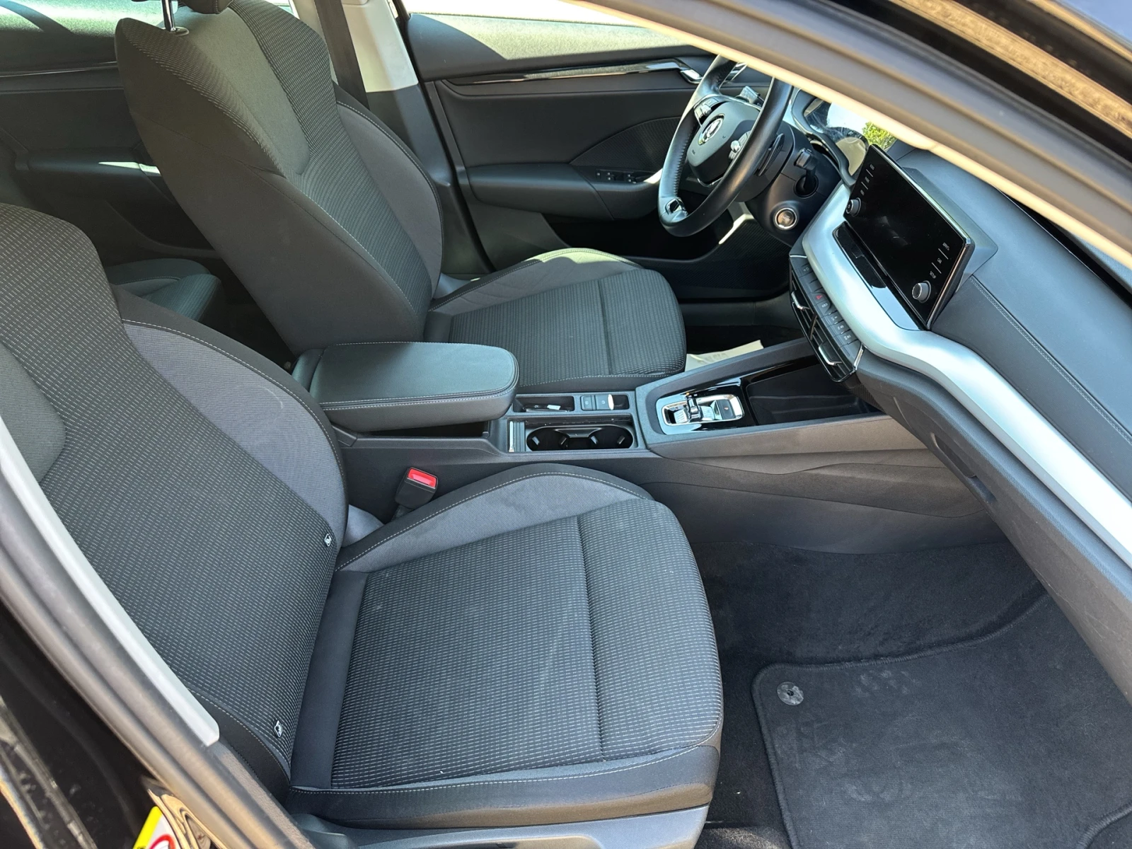 Skoda Octavia 2.0 TDI / 110 kW / 150 �.�., 7DSG | Mobile.bg � ����������� 9