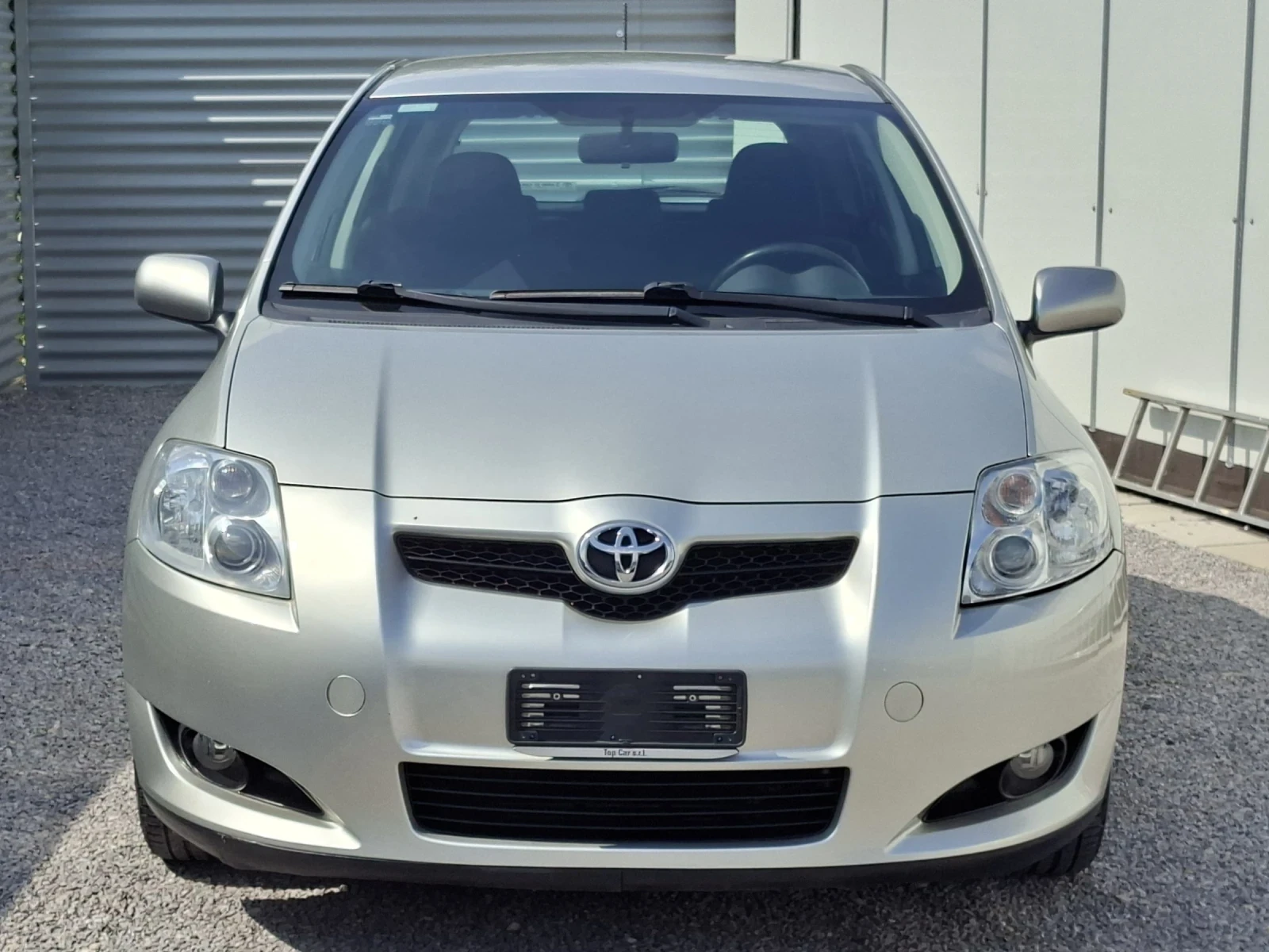 Toyota Auris 1.4 i -SOL-176000км., снимка 3 - Автомобили и джипове - 55148136