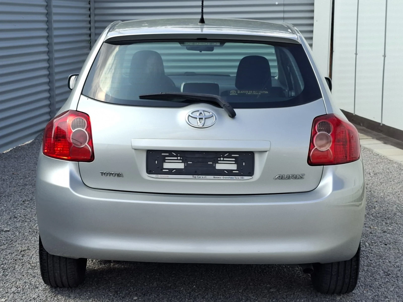 Toyota Auris 1.4 i -SOL-176000км., снимка 7 - Автомобили и джипове - 55148136