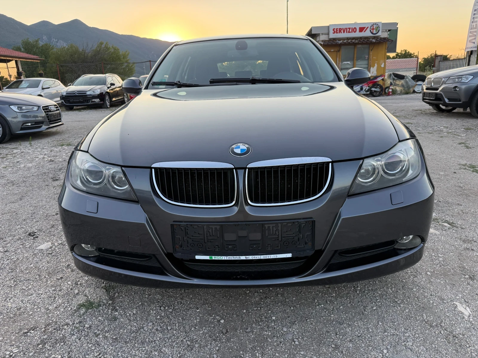 BMW 318 318 I 130 к.с. УНИКАТ, снимка 3 - Автомобили и джипове - 55532676