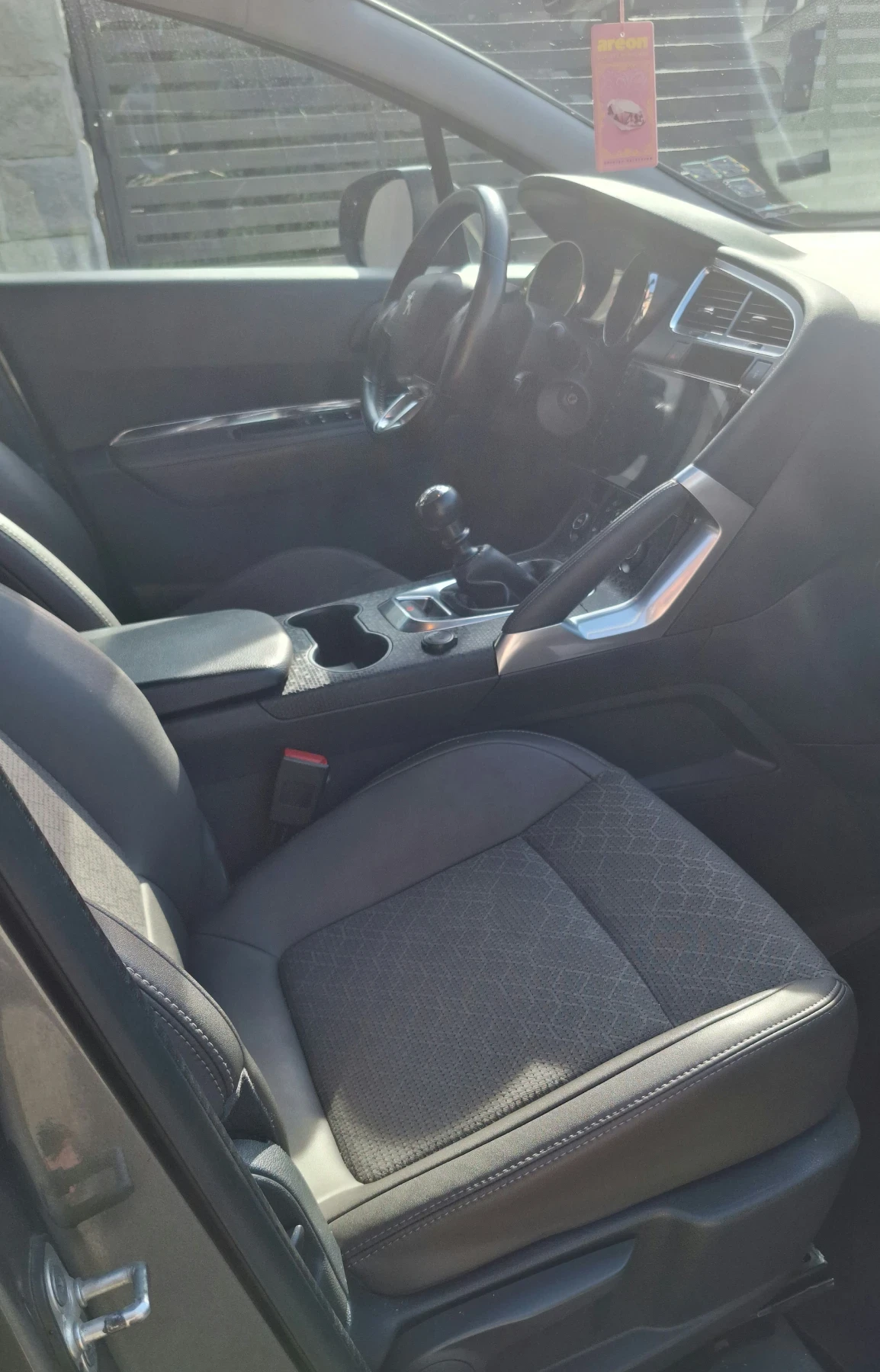 Peugeot 3008 1.6 HDI, снимка 7 - Автомобили и джипове - 55969730