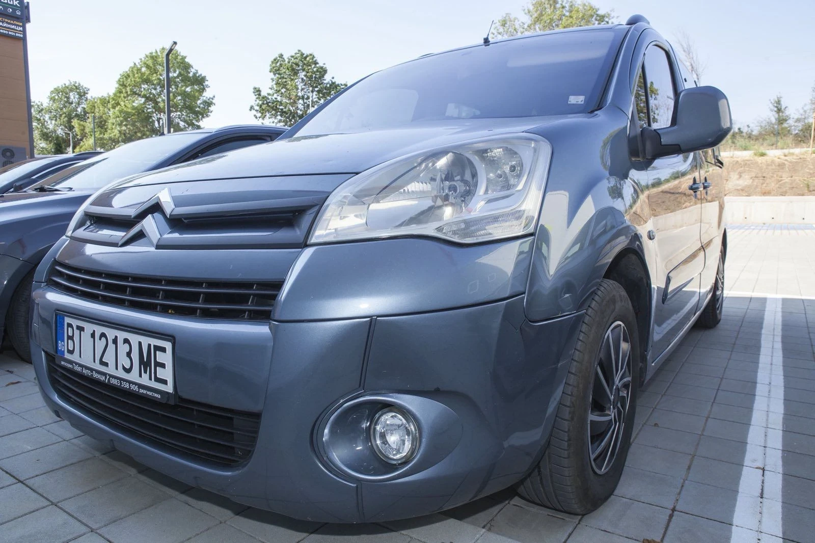 Citroen Berlingo 1.6 HDI, снимка 8 - Автомобили и джипове - 55829187