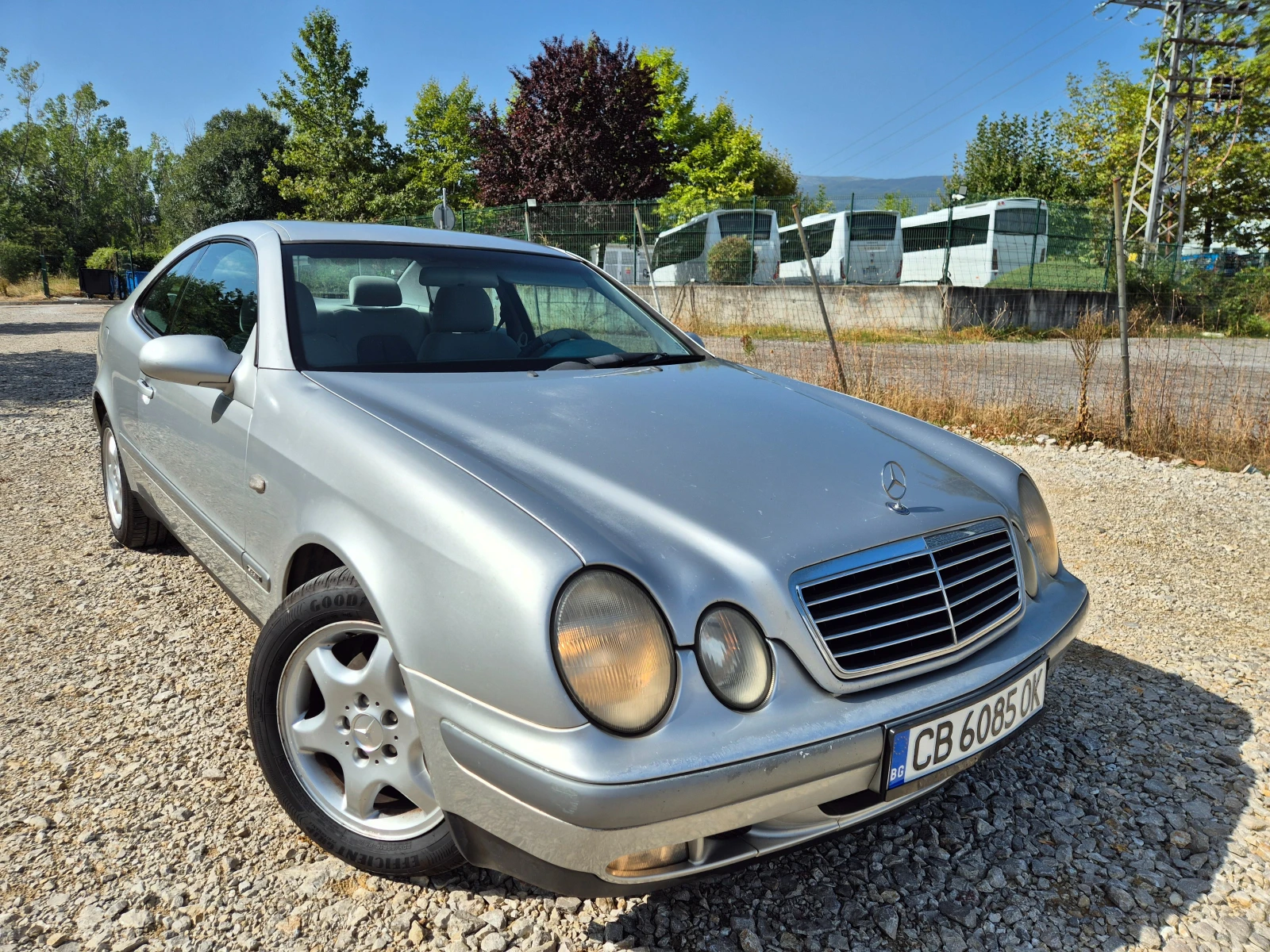 Mercedes-Benz E 200 Compressor