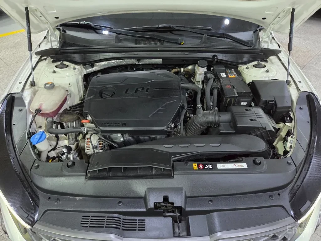 Kia K5 ФАБРИЧНА ГАЗ | ACC | LANE ASSIST, снимка 16 - Автомобили и джипове - 55888308