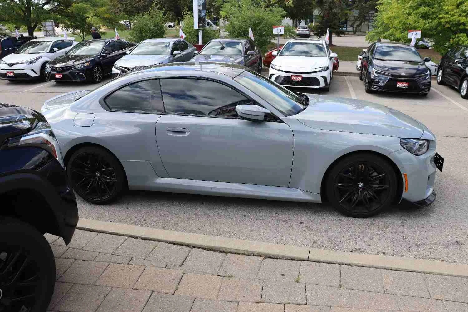 BMW M2 Coupe * CARFAX* АВТОКРЕДИТ БЕЗ ПЪРВОНАЧАЛНА ВНОСКА, снимка 3 - Автомобили и джипове - 56136758