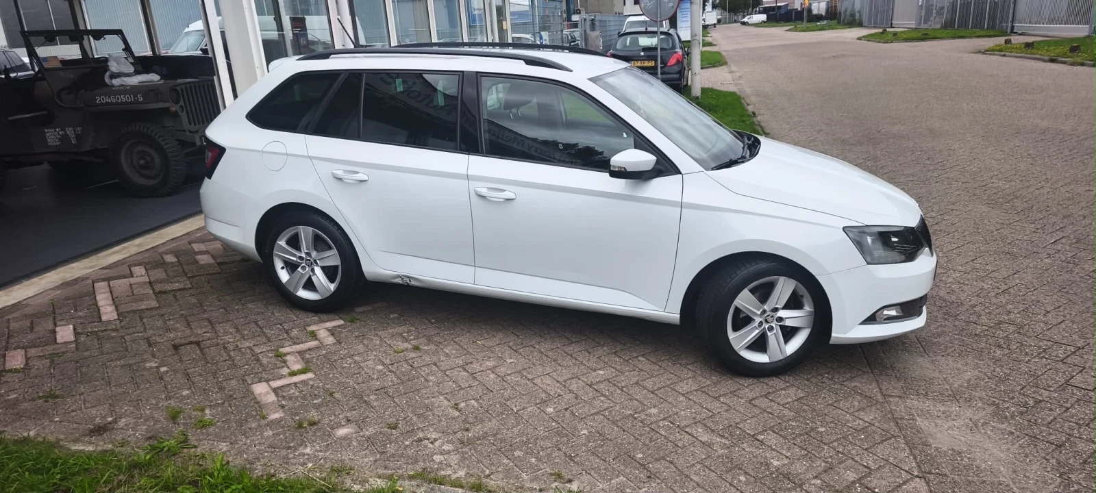 Skoda Fabia 1.4 TD?, снимка 10 - Автомобили и джипове - 56184893