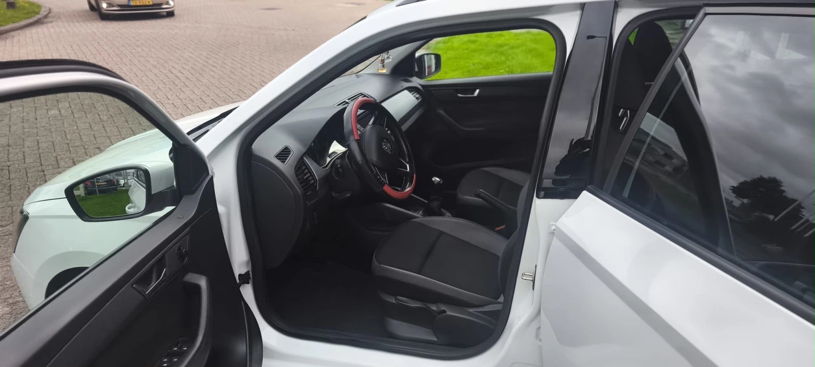 Skoda Fabia 1.4 TD?, снимка 5 - Автомобили и джипове - 56184893