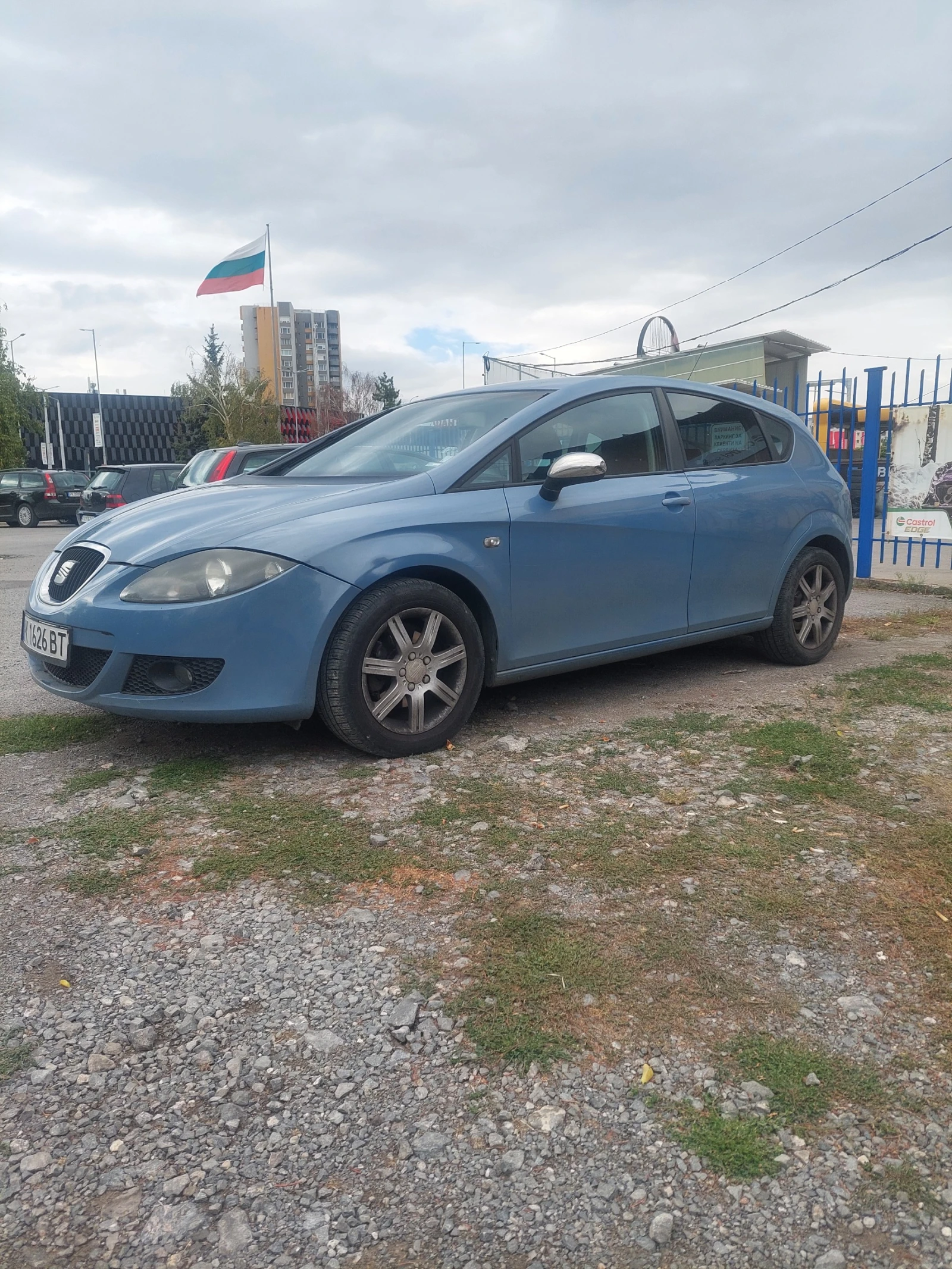 Seat Leon 1.9 TDI, снимка 4 - Автомобили и джипове - 56260294