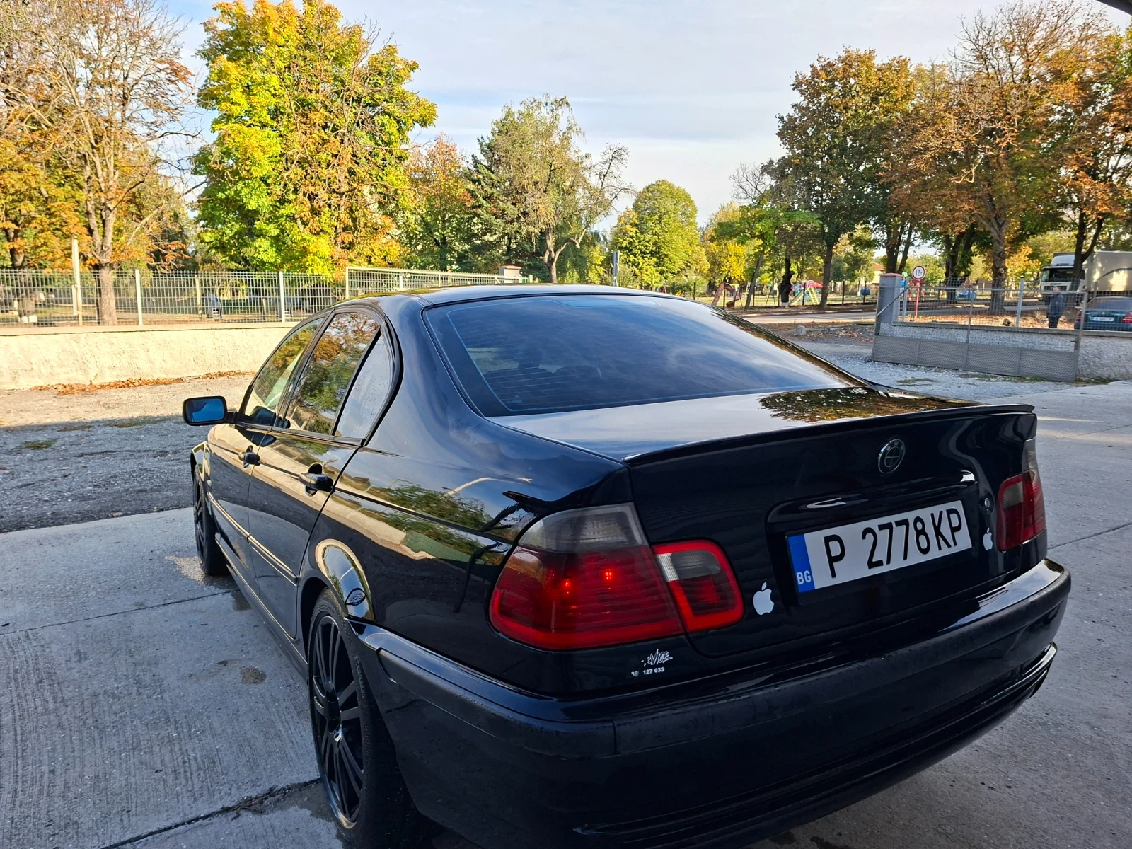 BMW 320, снимка 8 - Автомобили и джипове - 56523687