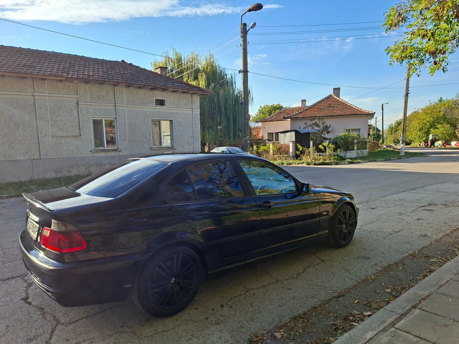 BMW 320, снимка 5 - Автомобили и джипове - 56523687