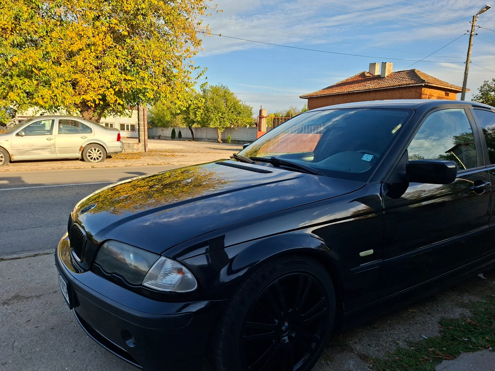 BMW 320, снимка 4 - Автомобили и джипове - 56523687