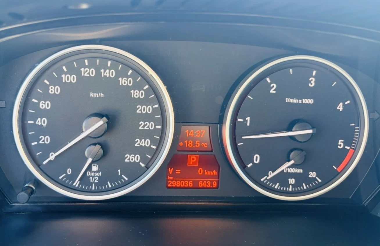 BMW 525 3.0XD EDITION EXCLUSIVE , снимка 13 - Автомобили и джипове - 56529447