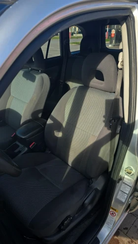 Toyota Rav4 Напълно обслужен / 4х4, снимка 7