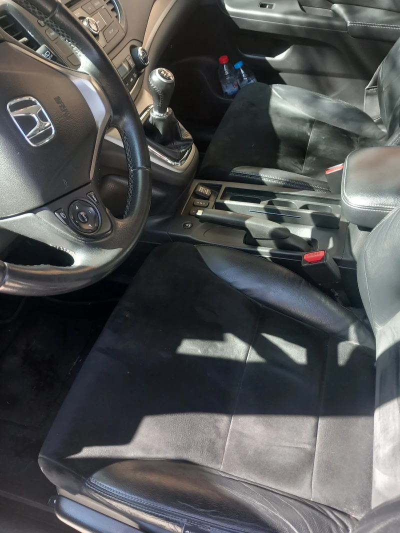 Honda Cr-v 2.0 155кс, снимка 6 - Автомобили и джипове - 47948425