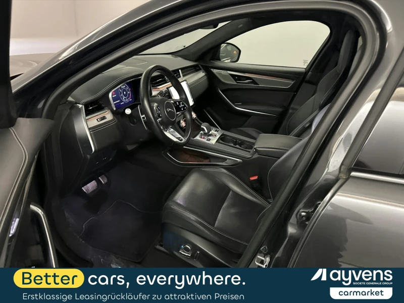 Jaguar F-PACE P 400 HSE Sport, снимка 14 - Автомобили и джипове - 52575640