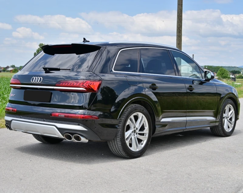Audi SQ7 Quattro* 4.0 V8* Pano* SoftClose* Camera, снимка 2 - Автомобили и джипове - 53094610